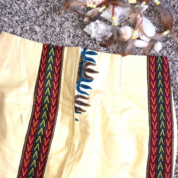 Red and Tan Skirt - Picture 5 of 5